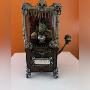 🔮 Dark Carnival Madam Mortuus Misfortune Teller By Mezco RARE 🔮